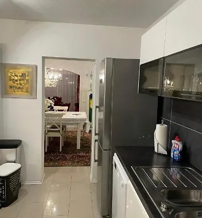 Διαμέρισμα La *