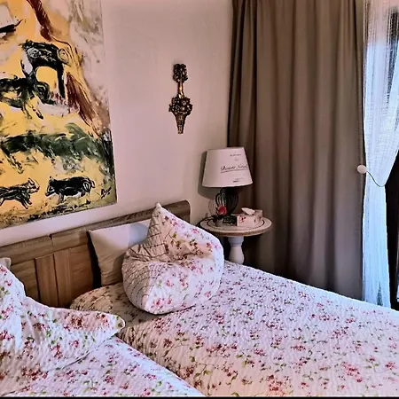 La Διαμέρισμα