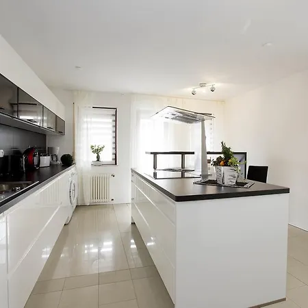 La Διαμέρισμα